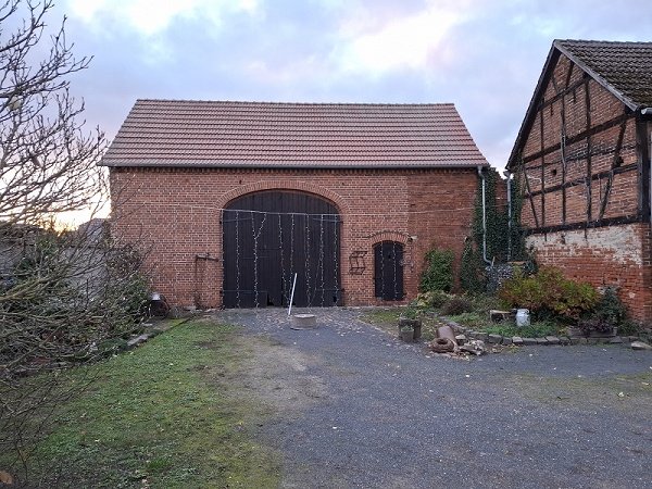 Renomierter Landgasthof in verkehrsgünstiger Lage mit großem Saal und Wohnung