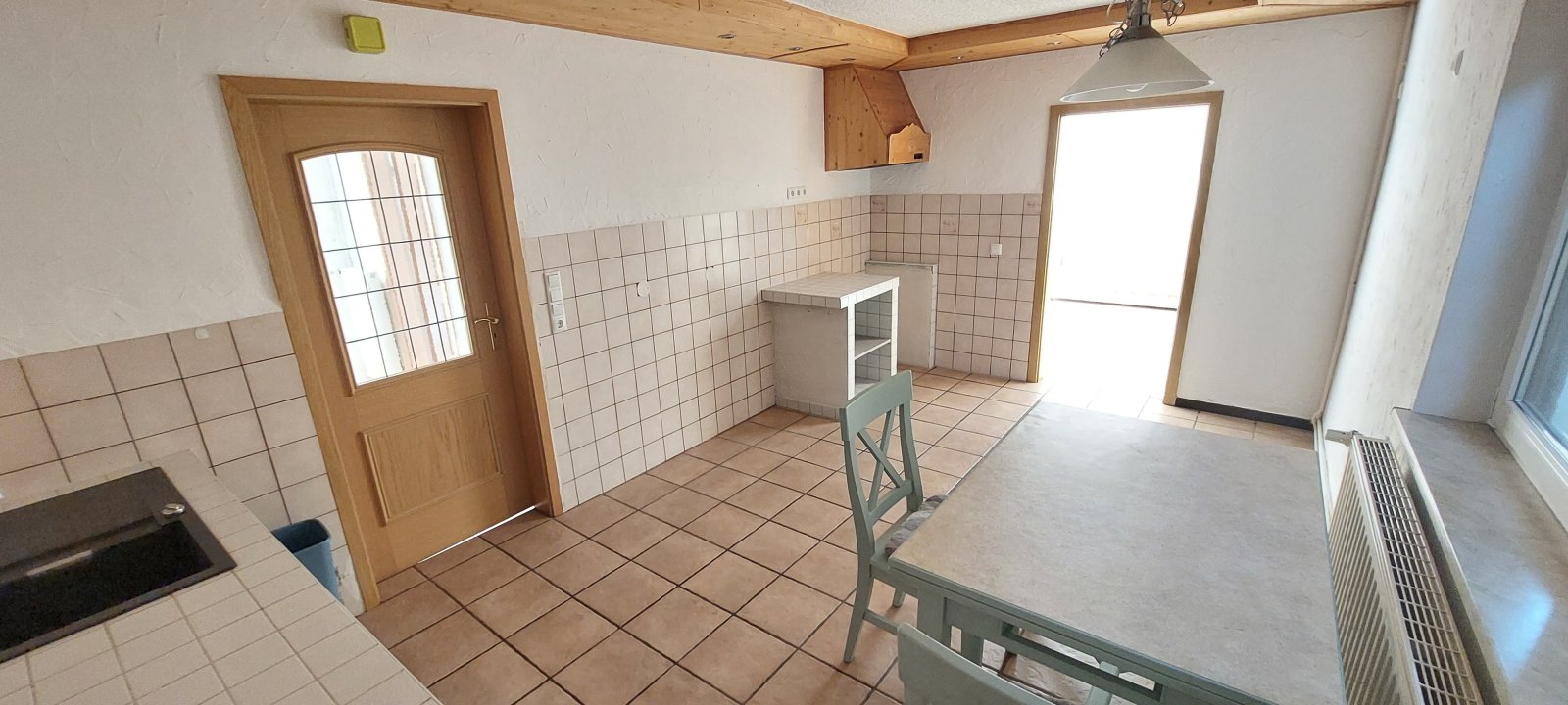 Einfamilienhaus mit Büro und Werkstatt