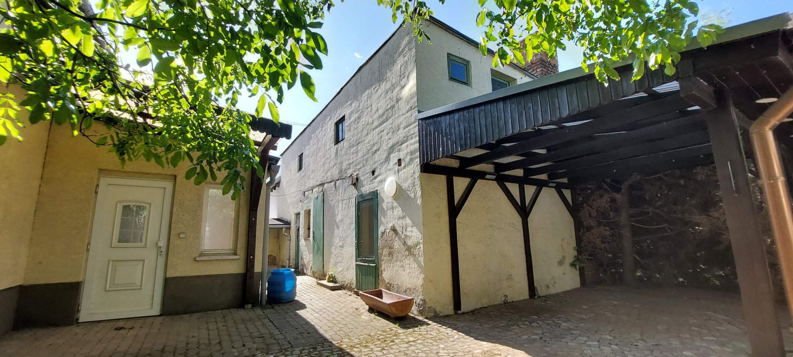 Gepflegtes Einfamilienhaus mit Nebengelass im Sülzetal