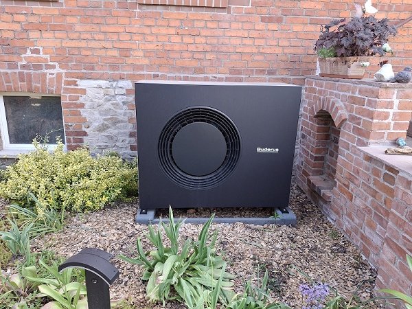 Gro&#xdf;z&#xfc;giges EFH mit Nebengelass und sch&#xf6;nem Garten!