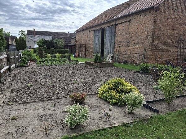 EFH mit viel Nebengelass und sch&#xf6;nem Garten!