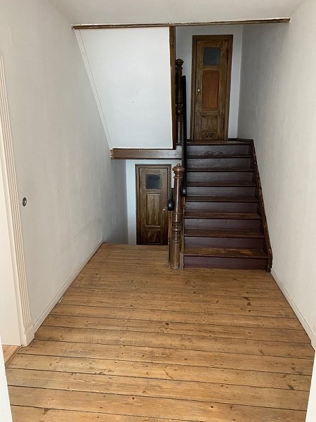 freundliche elbnahe Wohnung f&#xfc;r Singles &#x26; Studenten 