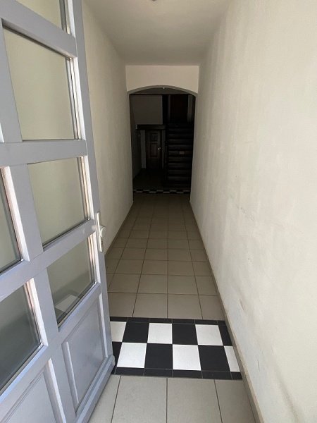 freundliche elbnahe Wohnung f&#xfc;r Singles &#x26; Studenten 