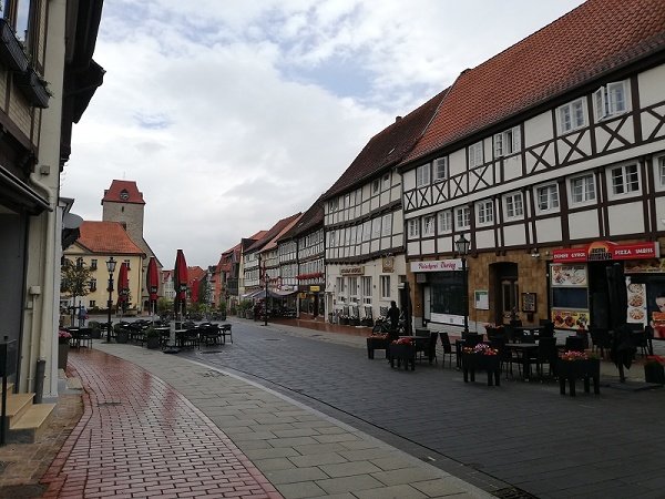 VERMIETETES WOHN- UND GESCHÄFTSHAUS IN CITYLAGE VON SCHÖNINGEN