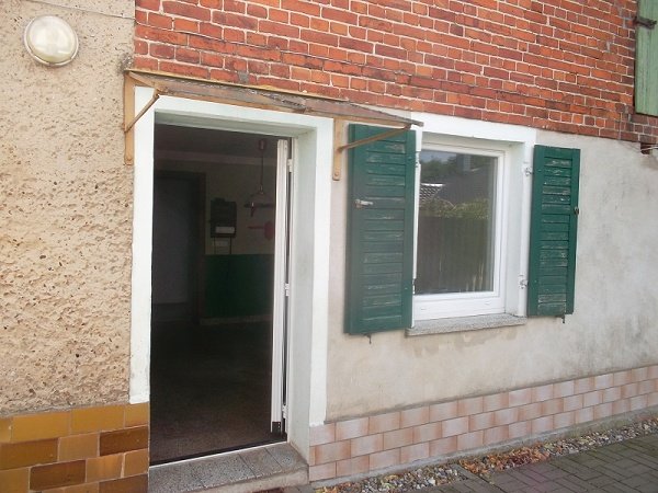 Theeßen - Grundstück und Haus mit Platz für Kleintierhaltung