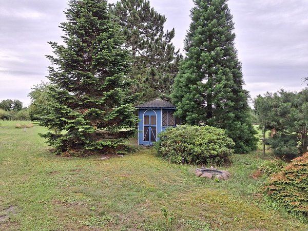 Einfamilienhaus mit Nebengelass und gro&#xdf;em GS.