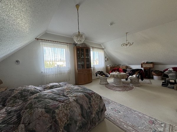 Zeitgem&#xe4;&#xdf; - h&#xfc;bsches Haus in Stadtfeld-West