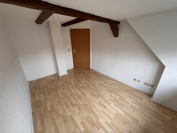 Wasserlage nahe Havel und Elbe - Mehrfamilienhaus mit großem Grundstück