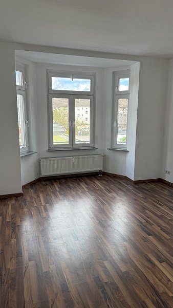 Charmante 3-Zimmer-Wohnung mit Erker & Balkon in Top-Lage MD-Stadtfeld!