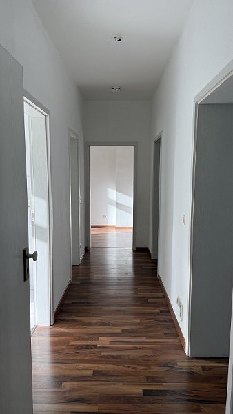 Charmante 3-Zimmer-Wohnung mit Erker & Balkon in Top-Lage MD-Stadtfeld!
