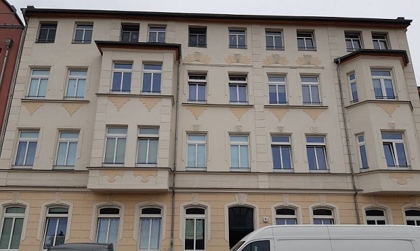 Charmante 3-Zimmer-Wohnung mit Erker & Balkon in Top-Lage MD-Stadtfeld!