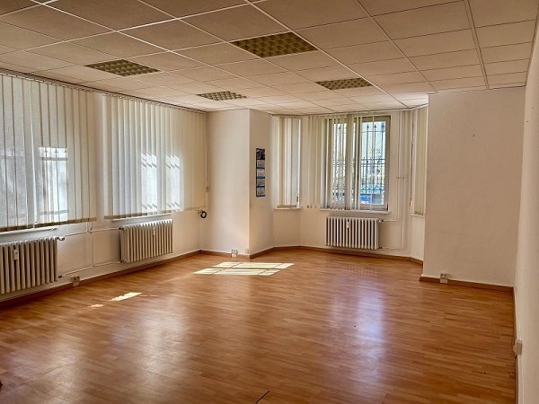 Einzigartige Bürofläche in Magdeburg Altstadt - Zentral gelegen und mit flexibler Raumgestaltung!