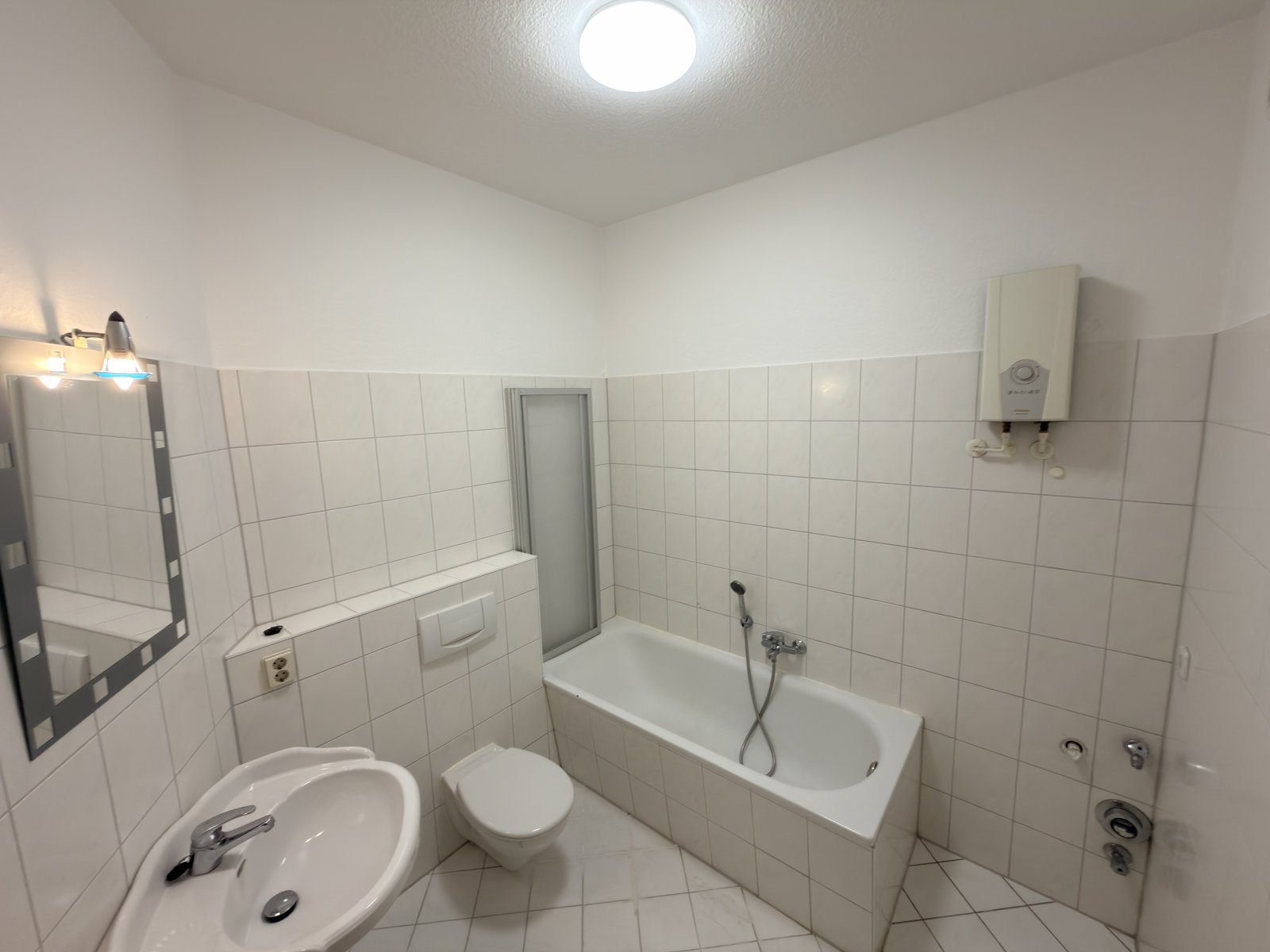 Superschöne DG-Wohnung! Über den Dächern von Stadtfeld und Top-Anbindung mit Kiez-Flair!