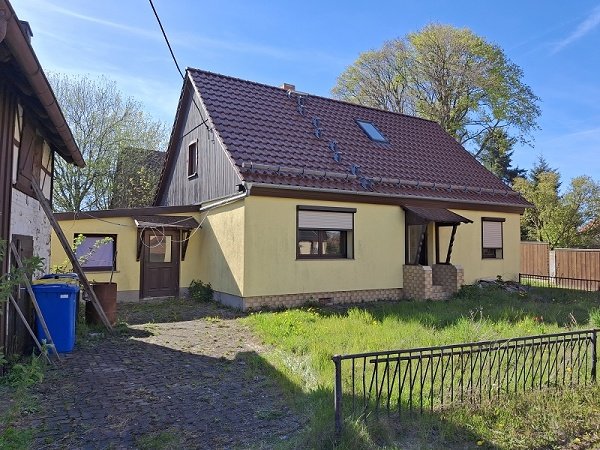 06502 Allrode - Handwerklich begabte Familie gesucht.