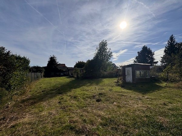 Tolles Grundstück - Sanierungsbedürftiges Haus in Wanzleben