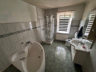 Niederndodeleben - Sanierungsbedürftiges Haus mit viel Platz