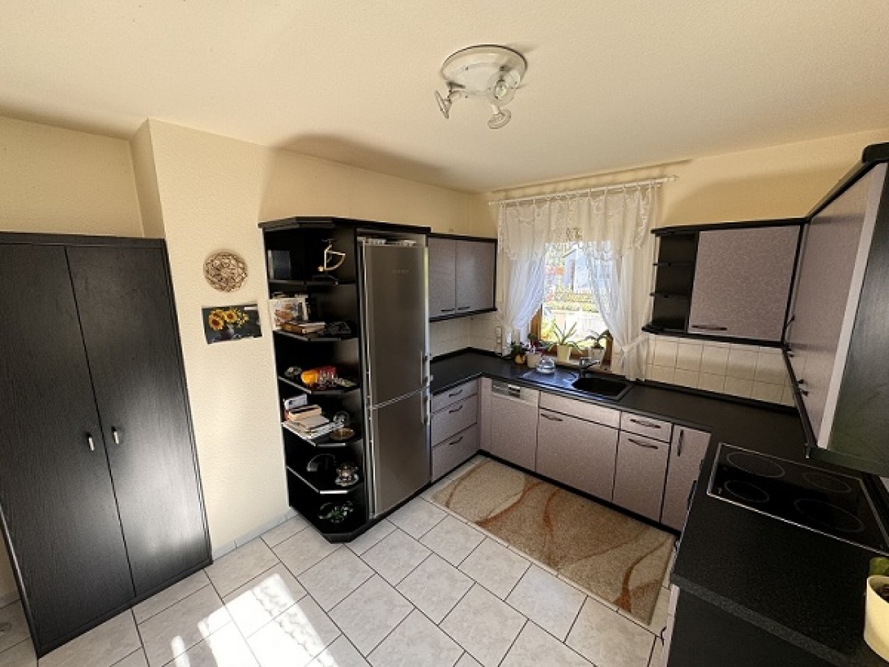 Küche inkl. EBK Küche inkl. EBK