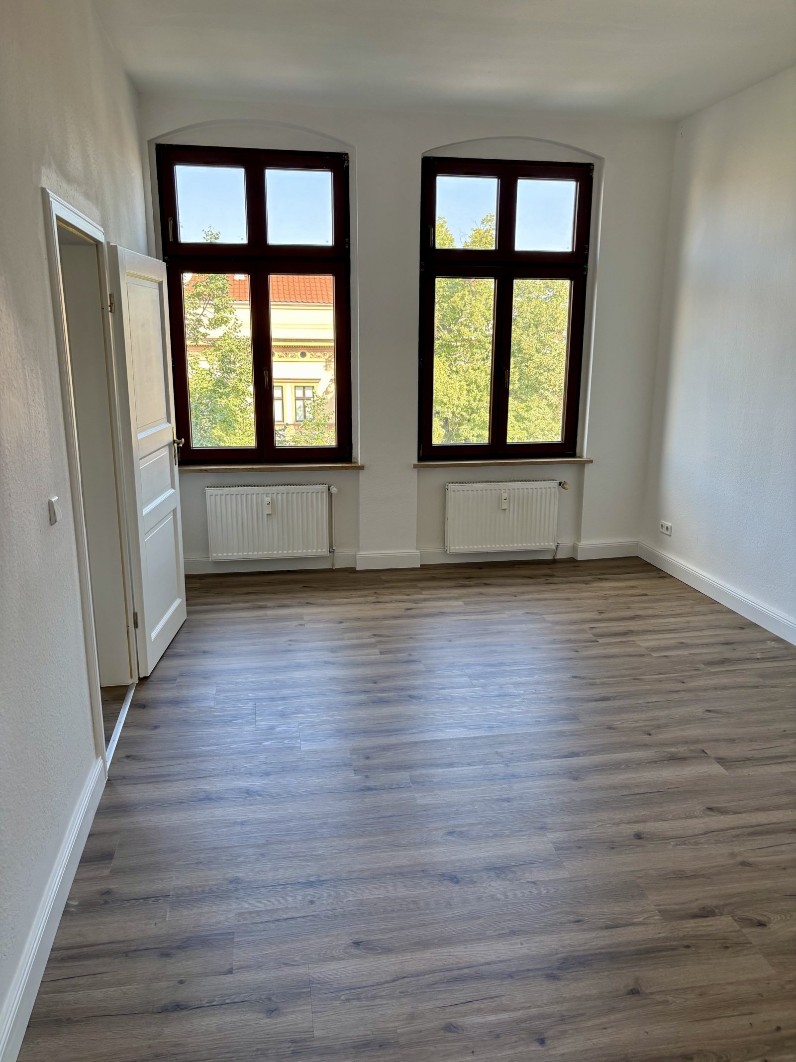 Magdeburg: Tolle modernisierte 4-Zimmer-Wohnung in Magdeburg-Sudenburg! Magdeburg: Tolle modernisierte 4-Zimmer-Wohnung in Magdeburg-Sudenburg!