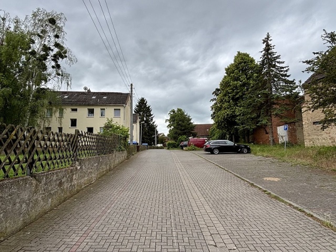 Straßenansicht Straßenansicht